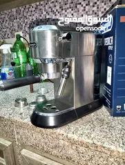  2 مكينة صنع القهوة من شركة   DELONGHI Dedica  EC685  العالمية في صناعة ماكنات  القهوه شركة ايطاليه