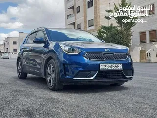  11 كيا نيرو لون كحلي مميز 2017 فحص 2 جيد وارد شركه بسعر مغري قابل للبدل
