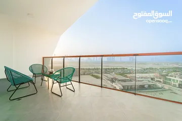  13 دبي الخليج التجاري BAYZ ستوديو   مفروش سوبرلوكس مع بلكونة - ايجار شهري شامل