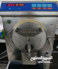  1 ماكينه بوظه جيلاتو +ماكينه بستره  لصنع البوظه