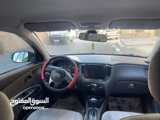  3 للبيع كيا ريو موديل 2009 فحصها نخب
