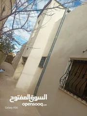  17 منزل مستقل للايجار فارغ  في مأدبا ، الفيحاء، إسكان التطوير ، منزل رقم 91.شبه فيلا.مخزن منفصل .