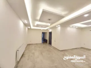  2 شقه طابق شبه ارضي بمساحه 125 م مع الترس بمساحه 200 م للبيع في شارع عبد... ( Property ID : 31126 )