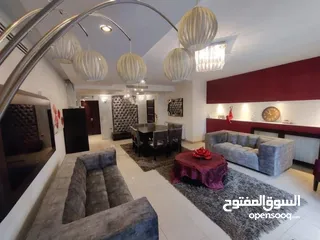  3 شق للبيع مع حديقه في المصيون قرب  فندق الكرمل