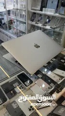  6 MacBook Air 2020 M1 / Battery : 92% 8G ram / 256GB