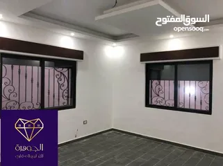  6 طابق اخير مع روف دوبلكس فاخر لم يسكن لقطه وبسعر مغري جداااا اجمل مناطق ضاحية الرشيد