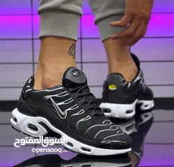  2 TN Nike المميز بالألوان الجديده  نعل طبي  كوالتي  40----45 ##########