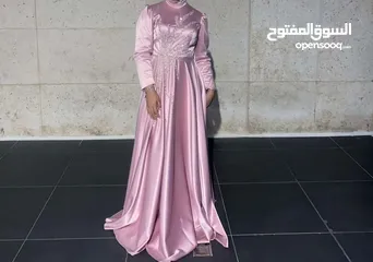  1 مجموعة فساتين للبيع