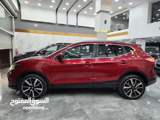  3 Nissan Qashqai 2015 كامل الإضافات ومميز جداً