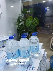  4 ماء زمزم المبارك مع خدمة التوصيل للمنزل مضمون من مندوبنا من مكة المكرمة