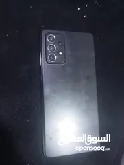  4 تلفون اي 72 سامسونج  تلفون في نقره خفيفه مو مئثره