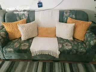  2 كنب مستعمل 9 مقاعد