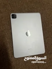  2 ايباد برو اخو الجديد مع كامل قراضوm2