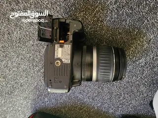  2 كمرا كانون 350 D دجتال محتاجه بطارية فقط