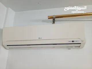  1 مكيف نوع LG 1 طن اقتصادي  عادي استخدام بسيط بحاله ممتازه بسعر مميز