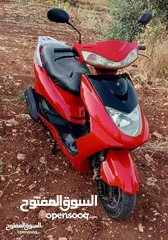  1 سكوتر تب نضافة ماتور   125 عليه راس 150