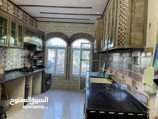  4 بيت مستقل في الباذان للبيع