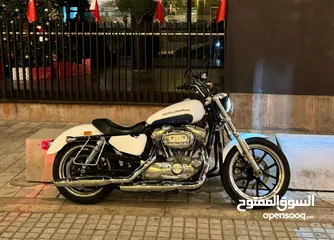  4 Harley Davidson Sportster XL 883 2015