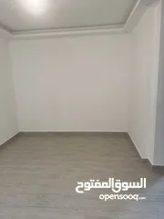  13 شقه مع روف في الياسمين
