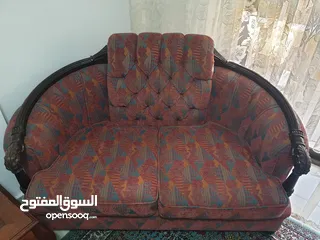  7 كنبة مزدوجة فخمة بحالة الجديده