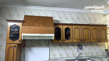  2 خزائن مطبخ خشب mdf مغطى بقشرة بلوط