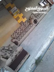  6 طقمين كنب و طقم كورنر  كل واحد سعر