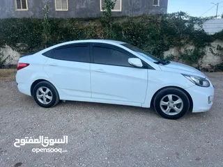  4 هونداي 2013
