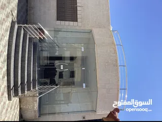  1 فيلا للبيع