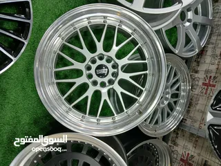  8 جنطات اصليه للبيع