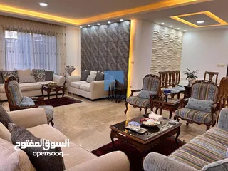  1 شقة فاخرة للبيع في أم السماق  قرب دوار النعيمات 320م مع حديقة وترسات 500م تشطيب سوبر ديلوكس