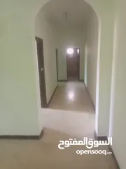  4 بيت للايجار