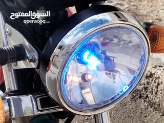  7 دراجه سوسوكي EN125
