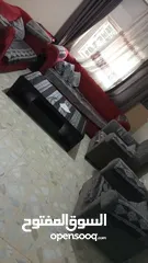  1 كنب بحاله ممتازه للبيع بضاحية الامير حسن