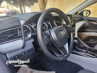  11 عداد قليل 7300km Toyota camry 2022 مركزية