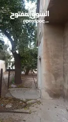  3 مبنى مكون من طابقين على قطعة ارض