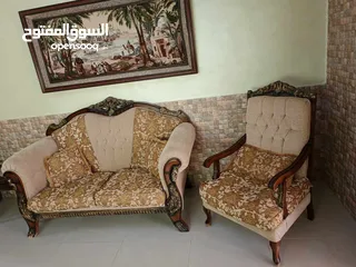  1 طقم كنب ضيوف و كوانر و طقم معيشة خشب سويد