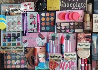  24 بكجات هدايا مكياج شامل التوصيل داخل عمان