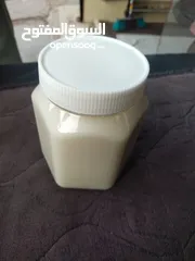  1 عسل طبيعي 100%  العسل الطبيعي الفاخر الابيض القرغيزي والأسود والأحمر وغذاء الملكات