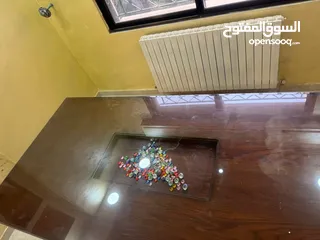  5 طاولة سفرة + بيرو