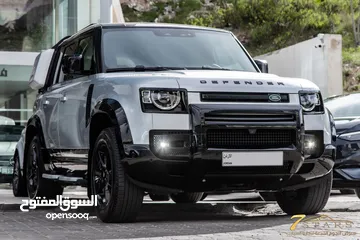  8 Land Rover Defender 2024 Hse  Black Edition Plug in hybrid   السيارة وارد و كفالة الشركة