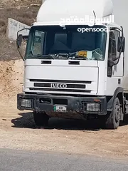  4 IVECOموديل 2000
