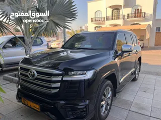  1 2024 Land Cruiser VXوكالة عمان