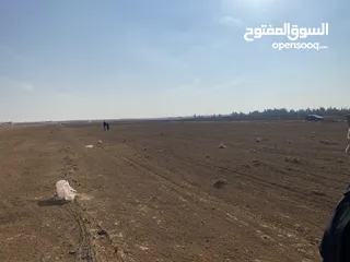 5 سعرر مغررري  قطعة ارض في منطقة ضبعه قرية بريك الموارس الشرقي 3.400 دنوم تابعه لاراضي جنوب عمان