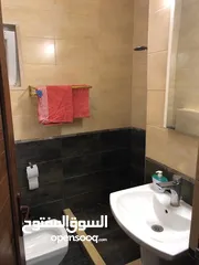  4 شاليه للبيع في البحر الميت شارع الفنادق منطقه سويمه