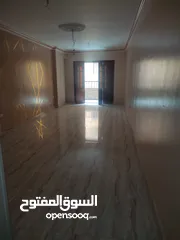  28 ايجار  جديدة شقه