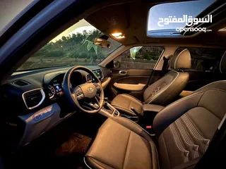  12 هونداي فينيو 2020 فل مع قتحه .فحص نخب نخب .ماتور 1600. كاش فقط .بنزين. .اتماتيك