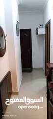  5 شقة للبيع في ضاحية الرشيد