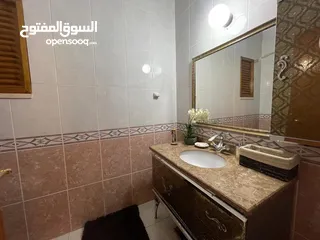  26 شقة طابق ارضي