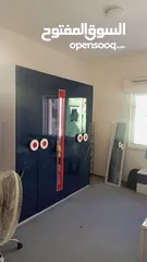  19 شقق فارغة للسكن