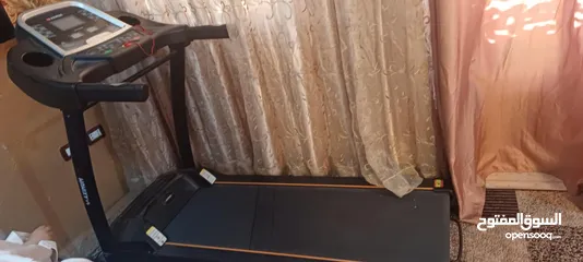  4 جهاز  مشي تريدميل